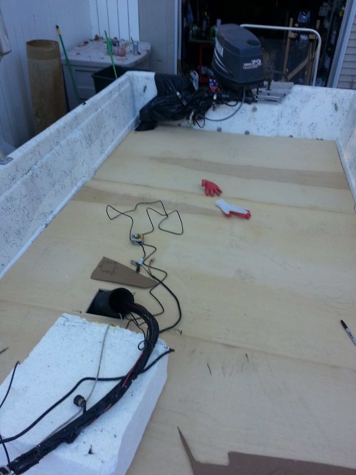 Repairing a deck on a fiberglass boat Seagull Nautico 18 Cutting out