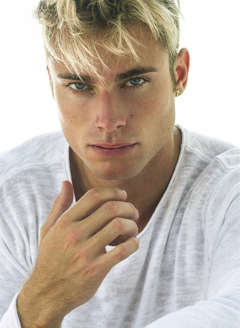 Картинки красивые парни блондины