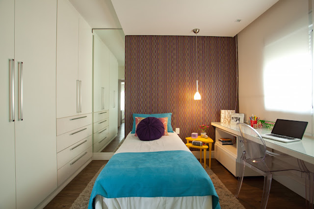 Cores bem dosadas no apartamento decorado em alto astral. Blog Achados de Decoração