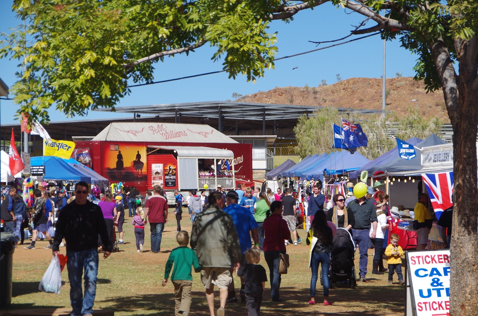 Hart Family World Tour of Australia Mount Isa..The Show