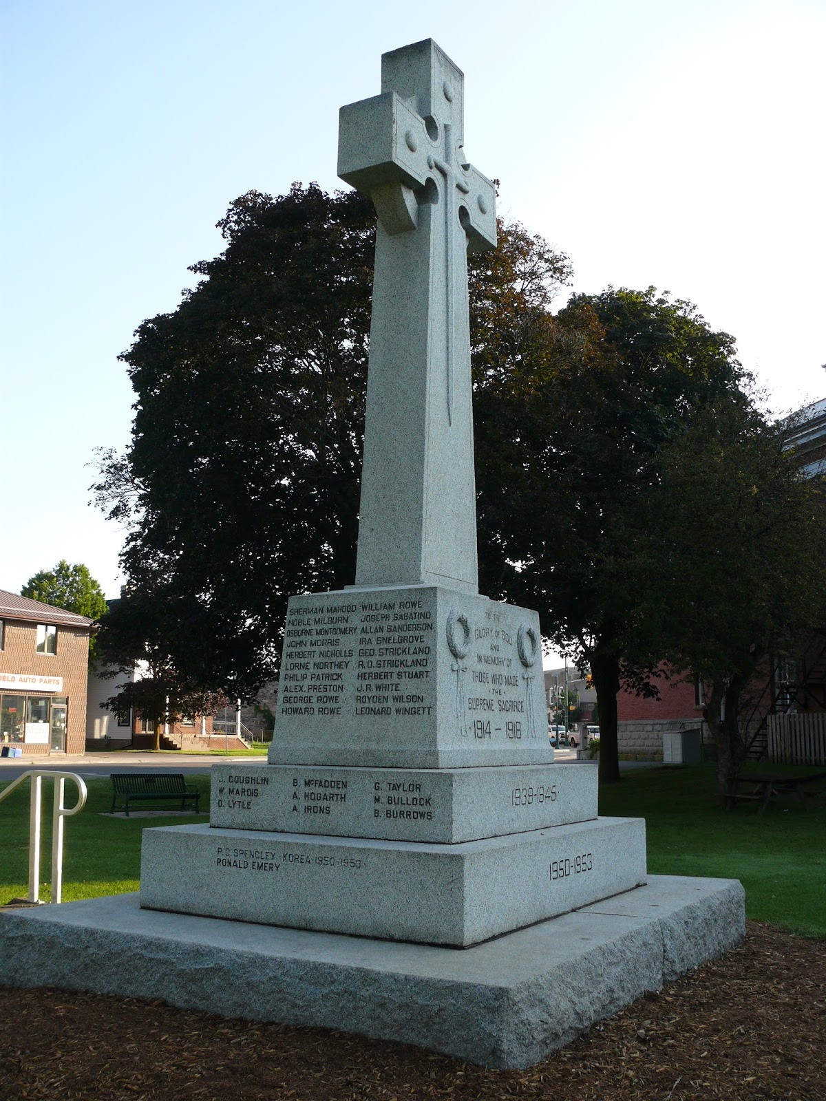 Ontario War Memorials Lakefield