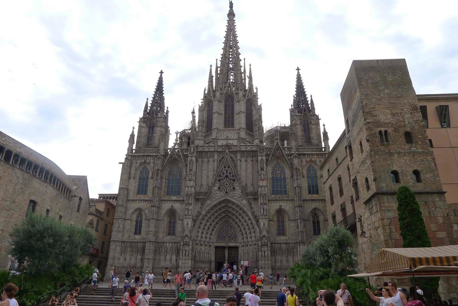 Barcelona Cathedral - exterior