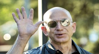 Amazon is on the brink of deciding if it will make a big move into selling drugs online