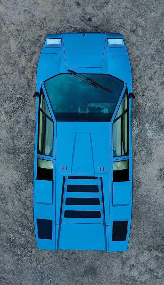 m e m o LP400 Countach top view Gandini
