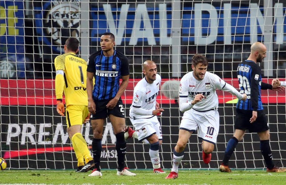 Inter non vince da 8 partite: solo 1-1 al Meazza con il Crotone | Anticipo Serie A