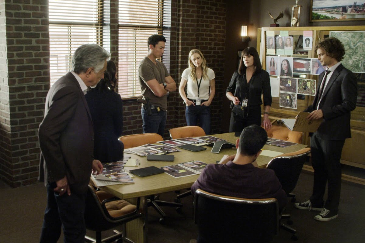 Criminal Minds' Season 14 Episode 5 Photos: Emotional Flashbacks to Yo...