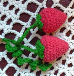 PATRON GRATIS FRESAS AMIGURUMI