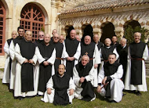 Los monjes