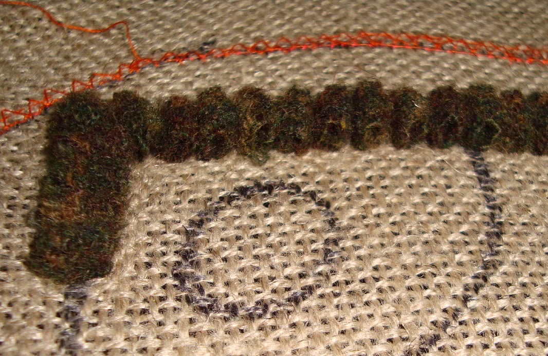 Saundra of Woodland Junction How to Make Sharp Corners on Rugs