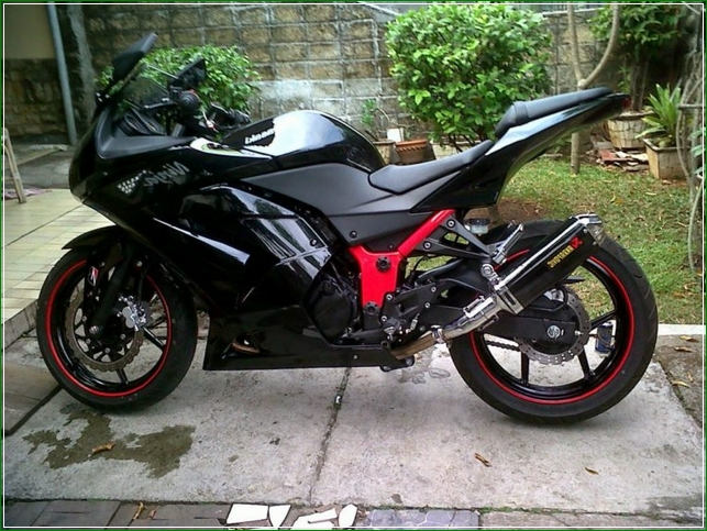 Modipikasi Knalpot Warna Hitam Penuh - Contoh Gambar Dan Foto Konsep Desain Modifikasi Kawasaki Ninja 4 Tak 250cc Sporti Ala Moge Keren Banget Modipikasi Knalpot Warna Hitam Penuh - Contoh Gambar Dan Foto Konsep Desain Modifikasi Kawasaki Ninja 4 Tak 250cc Sporti Ala Moge Keren Banget