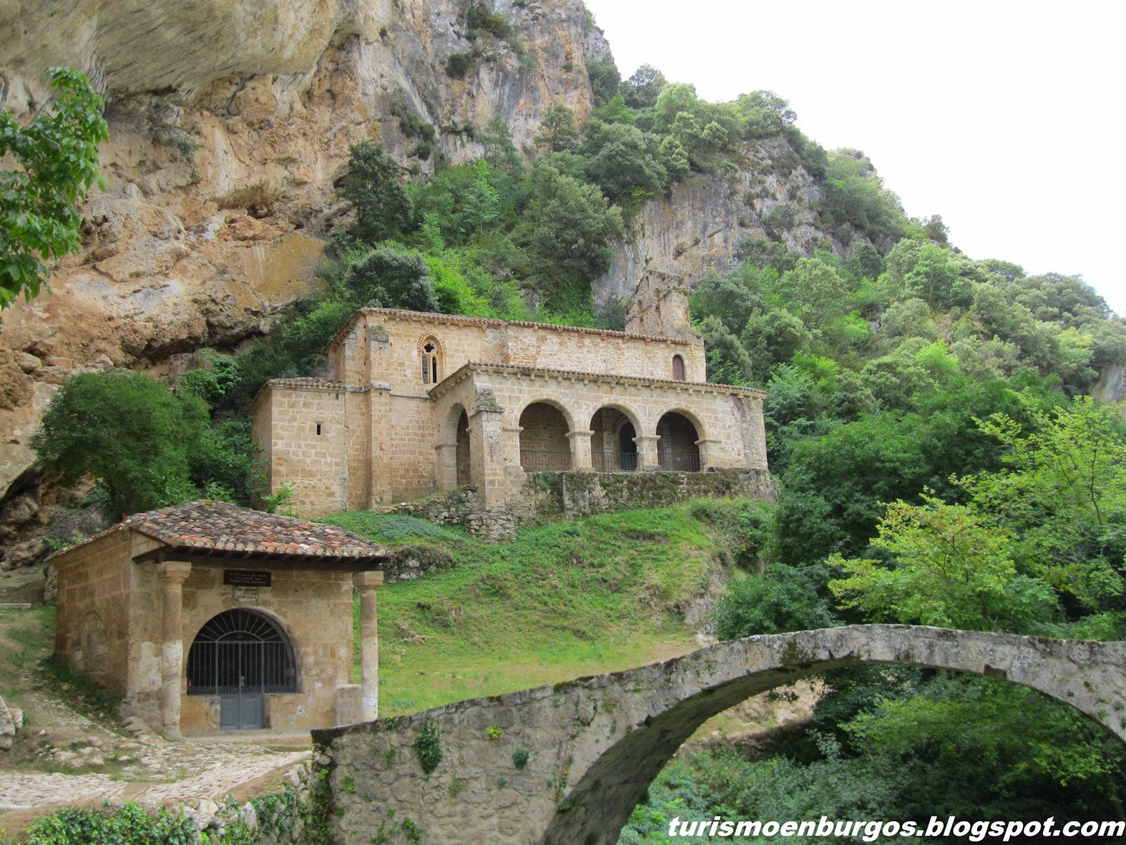 Foto de Ermita de Santa María de la Hoz en Nebreda, Burgos
