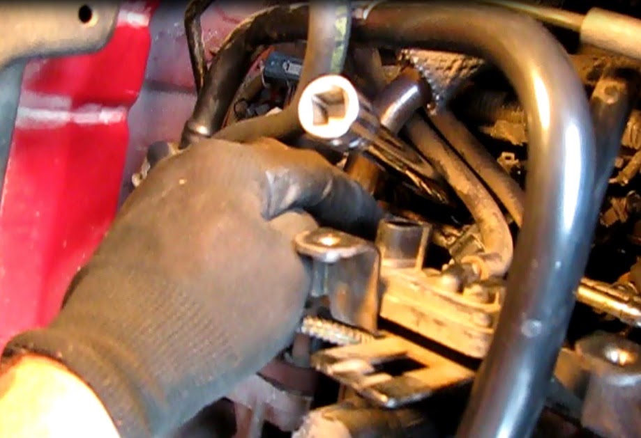 The Original Mechanic: How to replace the spark plugs on a 5.4L 2000