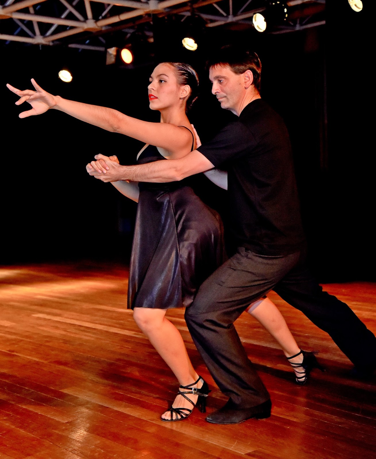 Resultat d'imatges de tango dantz-ango