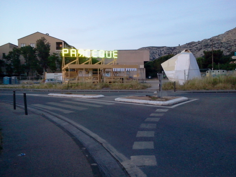 Hauts de Mazargues La Cayolle NE LAISSEZ PAS TOMBER LA PIERRE
