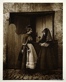 foto antigua de mujeres de Candelario Salamanca
