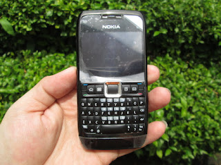 Hape Jadul Nokia E71 Seken Mulus Kolektor Item