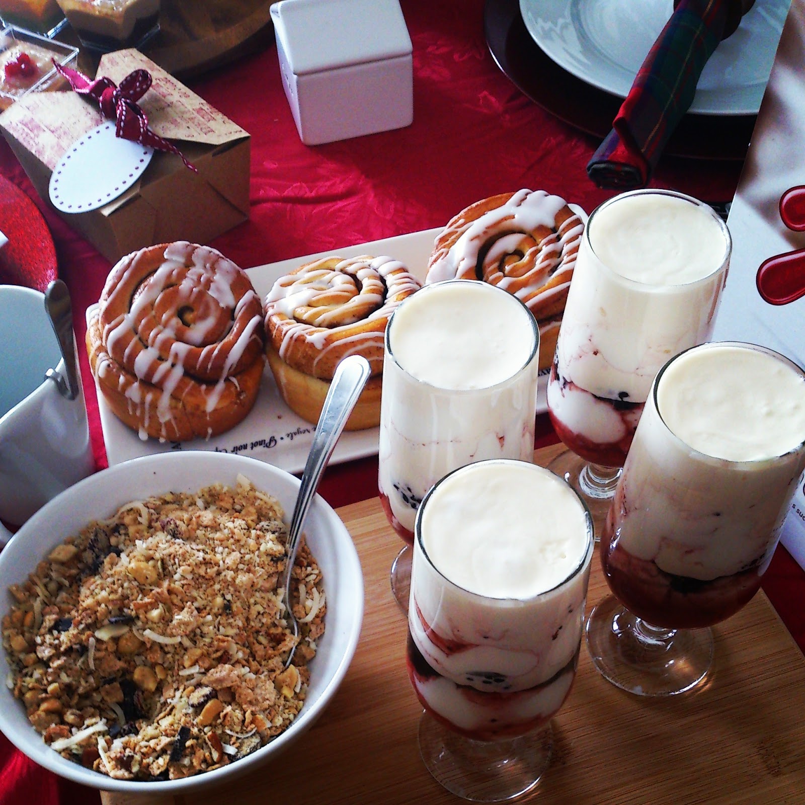 Parfait Granola à l'érable et petits fruits Etre Radieuse par