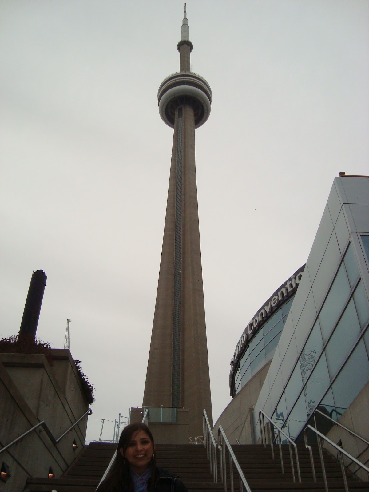 TORONTO VERDE E AMARELO!: CONHECENDO TORONTO!!!