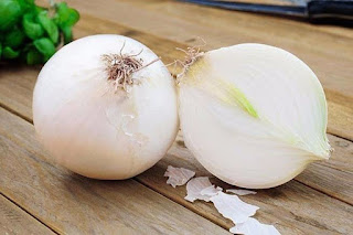 Fresh white onions