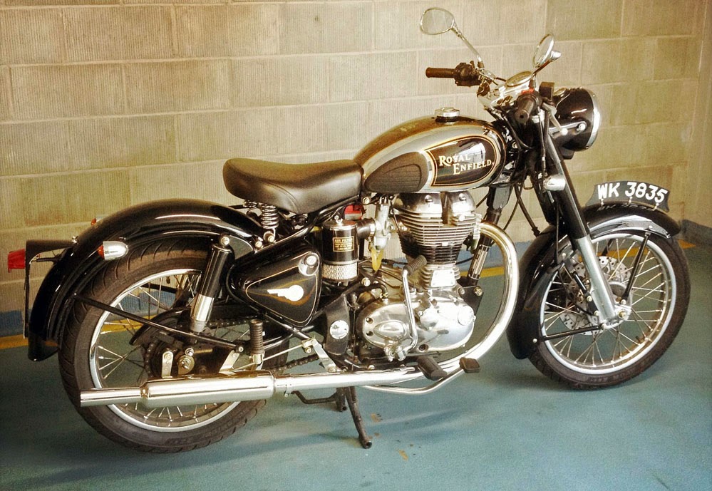 Kick start, carbureter make a Royal Enfield C5 "vintage"