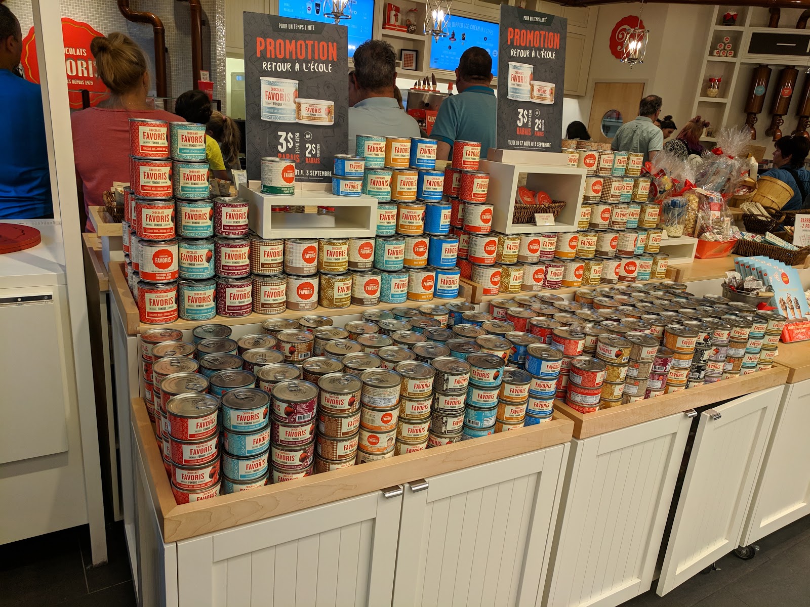 Chocolats Favoris, Montreal Julie's Dining Club