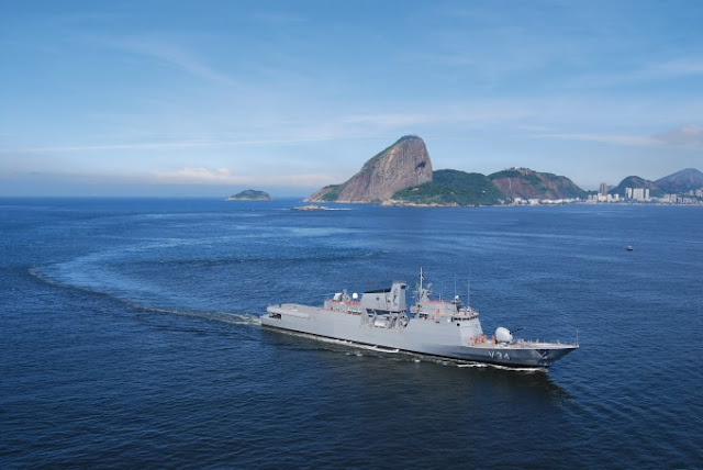 Marinha adia decisão de licitação de R$ 6 bi