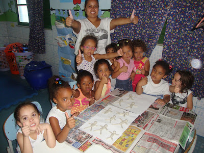 C.M. PROFª FLORA SANTINA FERRARI BRAZ: II Mostra de Arte na Creche