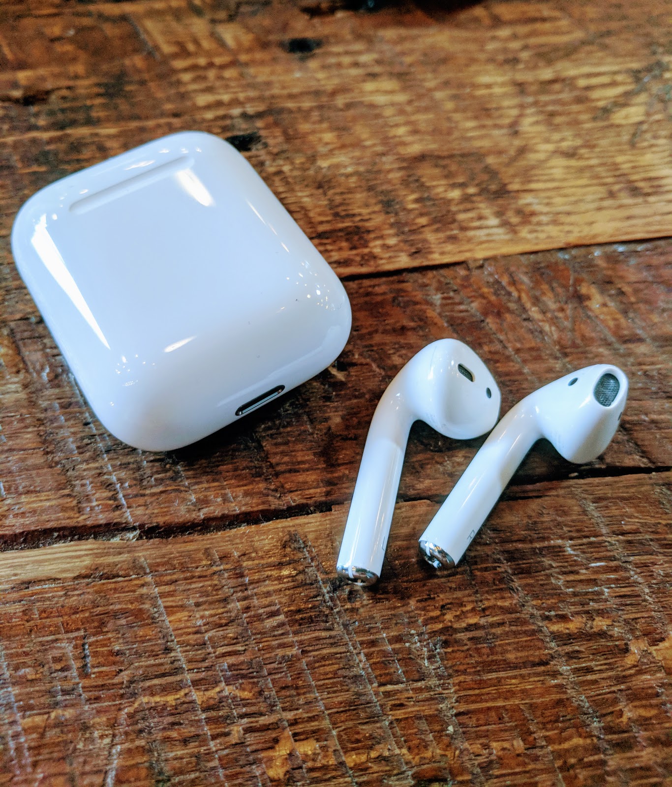 Apple Makes the Best Headphones for your new Pixel 2