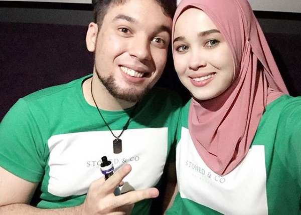 pria Suka wanita Cantik