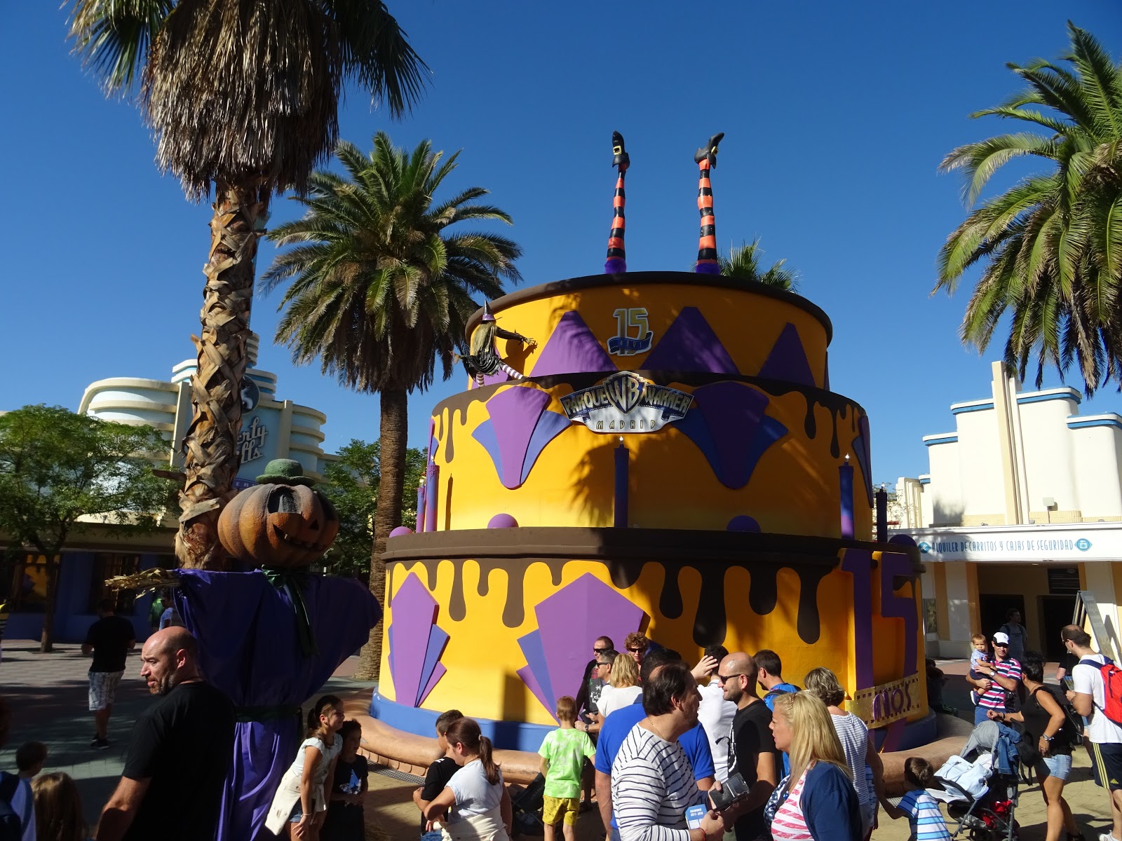 Universo Viajero Parque Warner, Madrid (Edición Halloween)