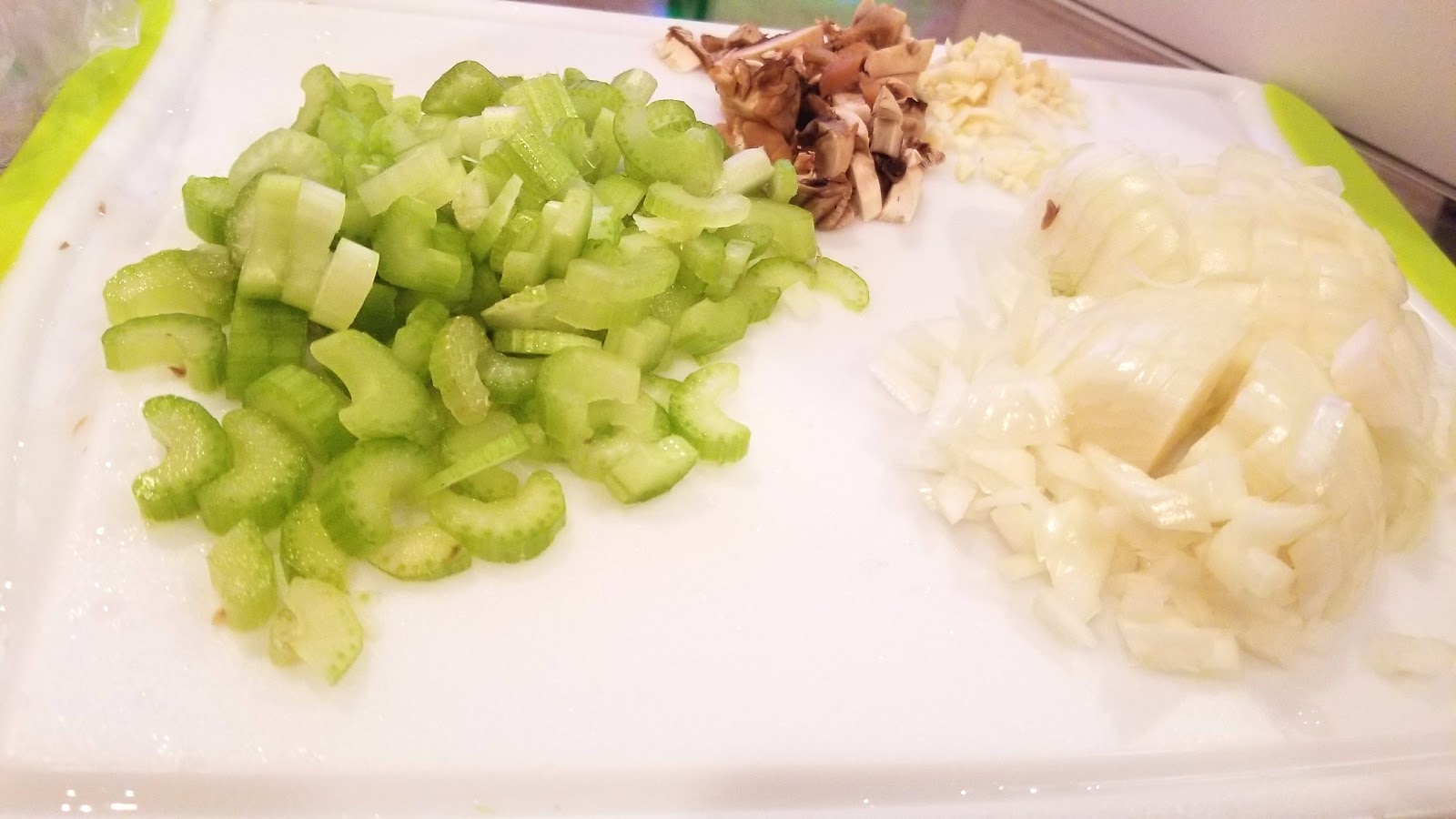 Diary of a foodie kid...!!! Cream of Celery & Mushroom Soup