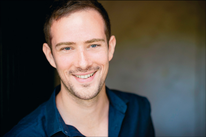 Пол ронан актер. Ли пейс стражи галактики. Ронан обвинитель актер ли пейс. Ронан рафтери торс. Ронан вайберт.