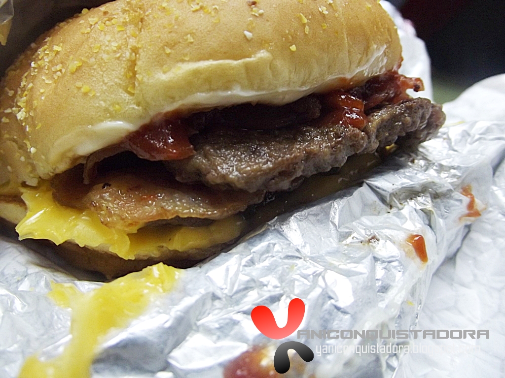 yaniconquistadora Introducing the SON OF BACONATOR by Wendy's