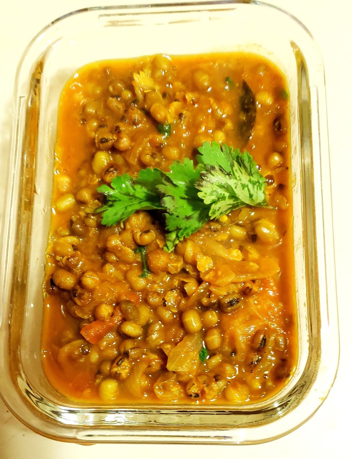 Fhami's Feast GREEN GRAM CURRY