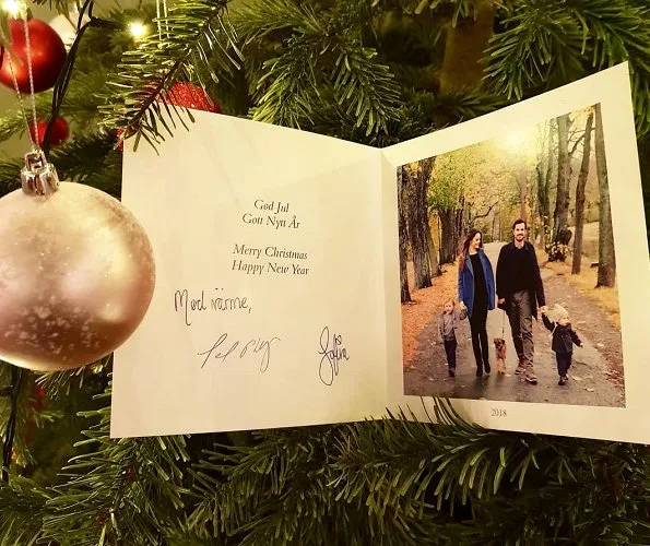 Christmas greeting card of Prince Carl Philip, Princess Sofia and their sons Gabriel and Alexander was published