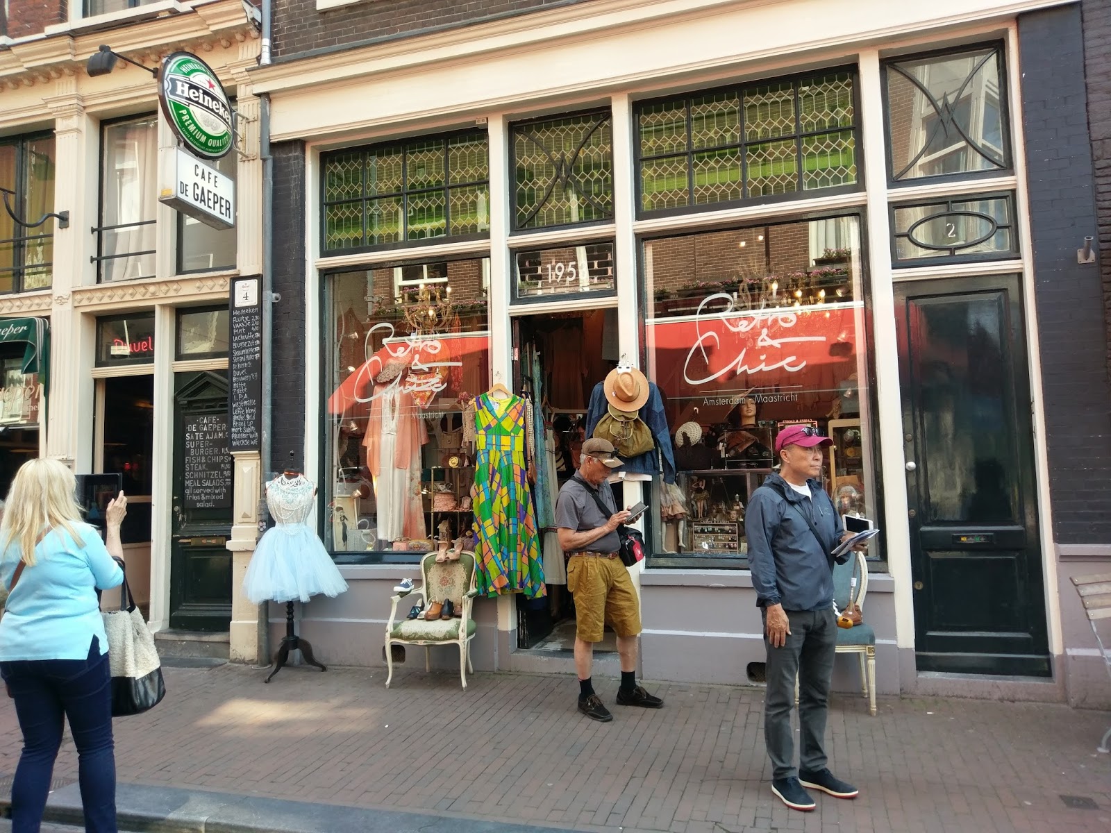 Miss B's Vintage Wardrobe Vintage shopping guide to Amsterdam