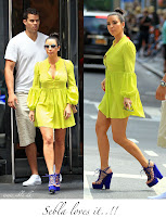 Kim Kardashian ın Boyunu Uzun Gösteren Platform Topuklu Ayakkabıları