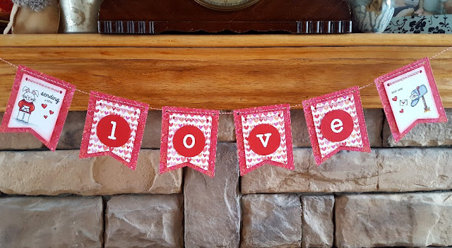 Sunny Studio Stamps: Sending My Love Valentine's Day Banner by Lindsey Sams.