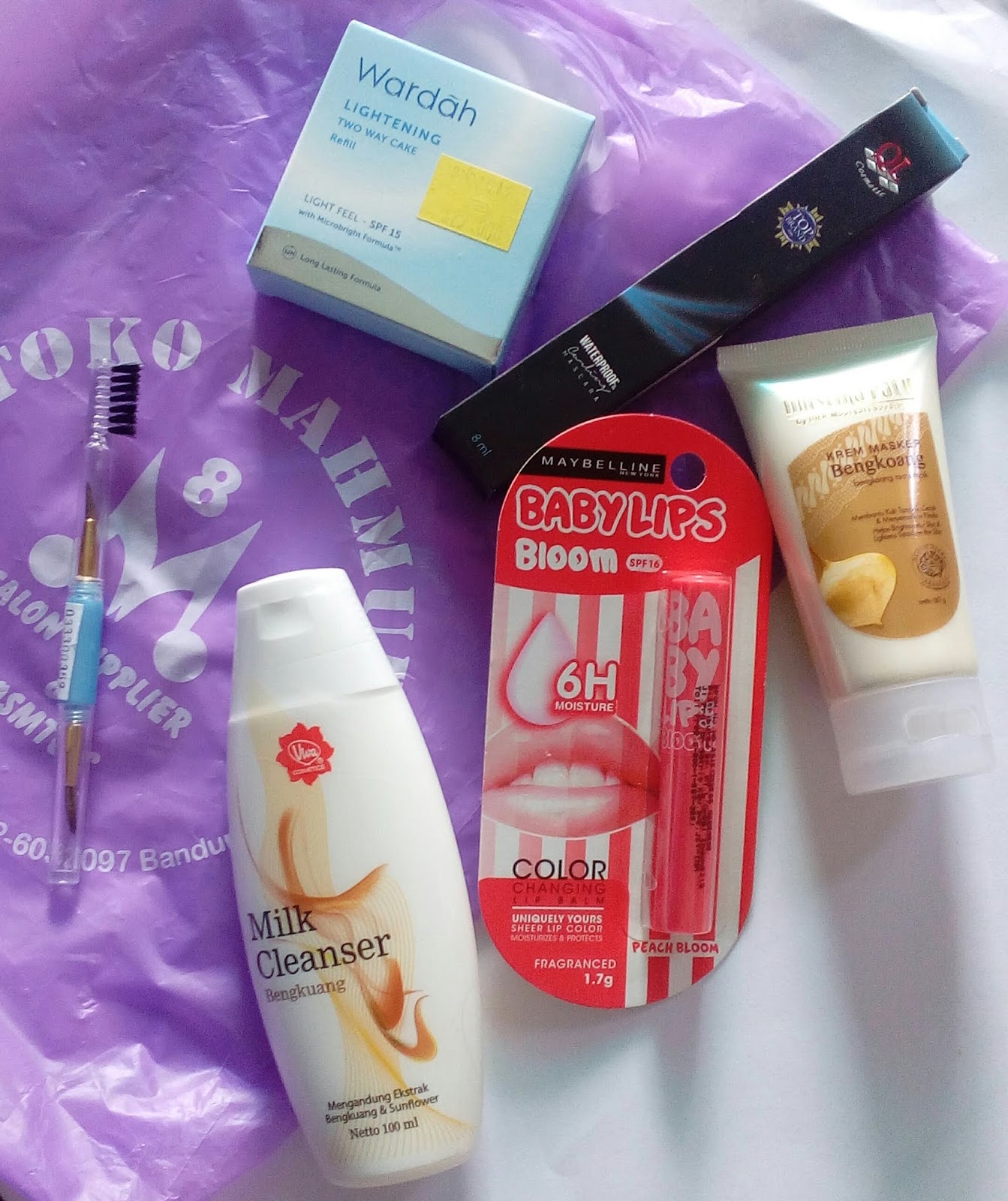 Tips JalanJalan ke Toko Kosmetik Mahmud Bandung + First