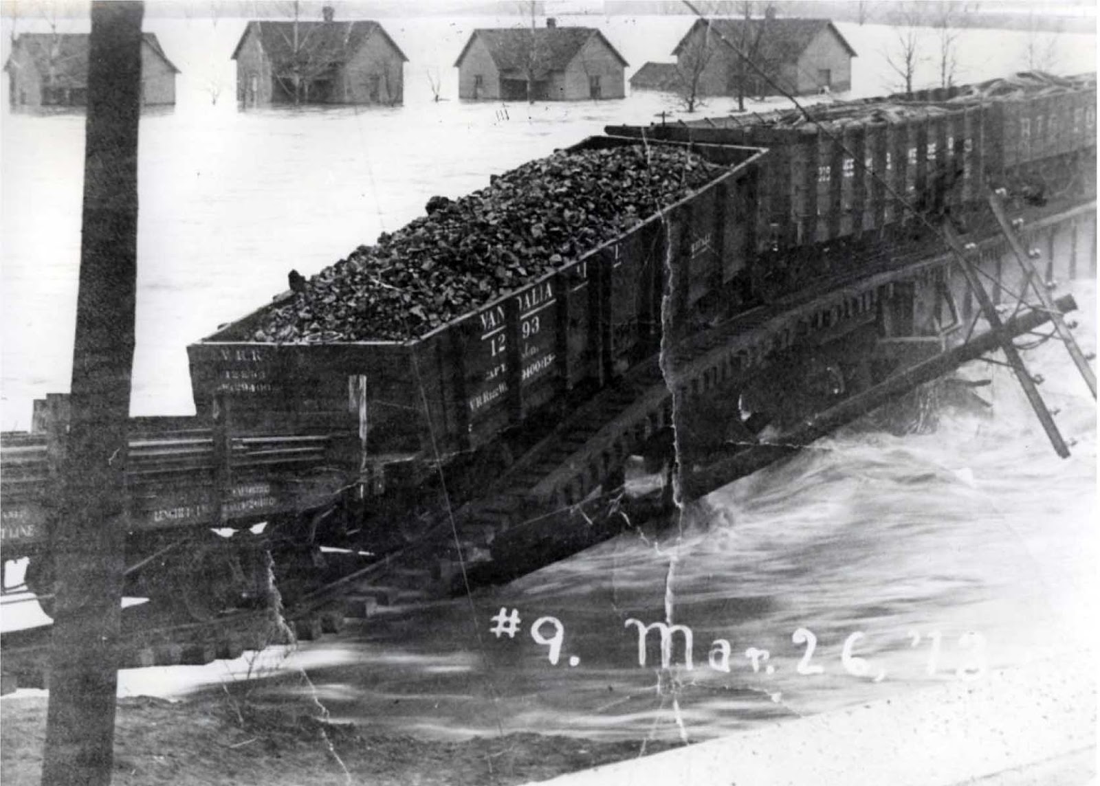 'Our National Calamity' The Great Easter 1913 Flood Happy 1913