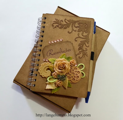 Mini álbuns scrapbook