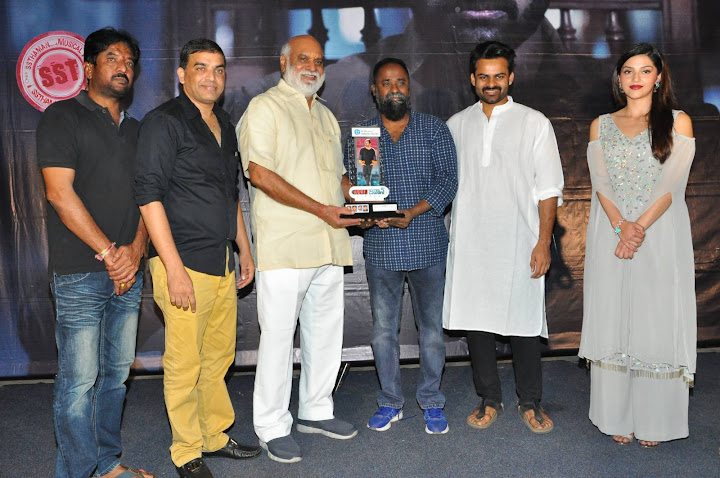 Mehreen Kaur Pirzada at Jawan Pre-Release Event