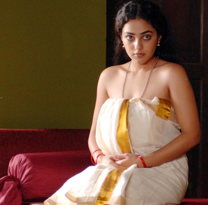 Nithya Menon Hot Navel Images Actress Hot Photos