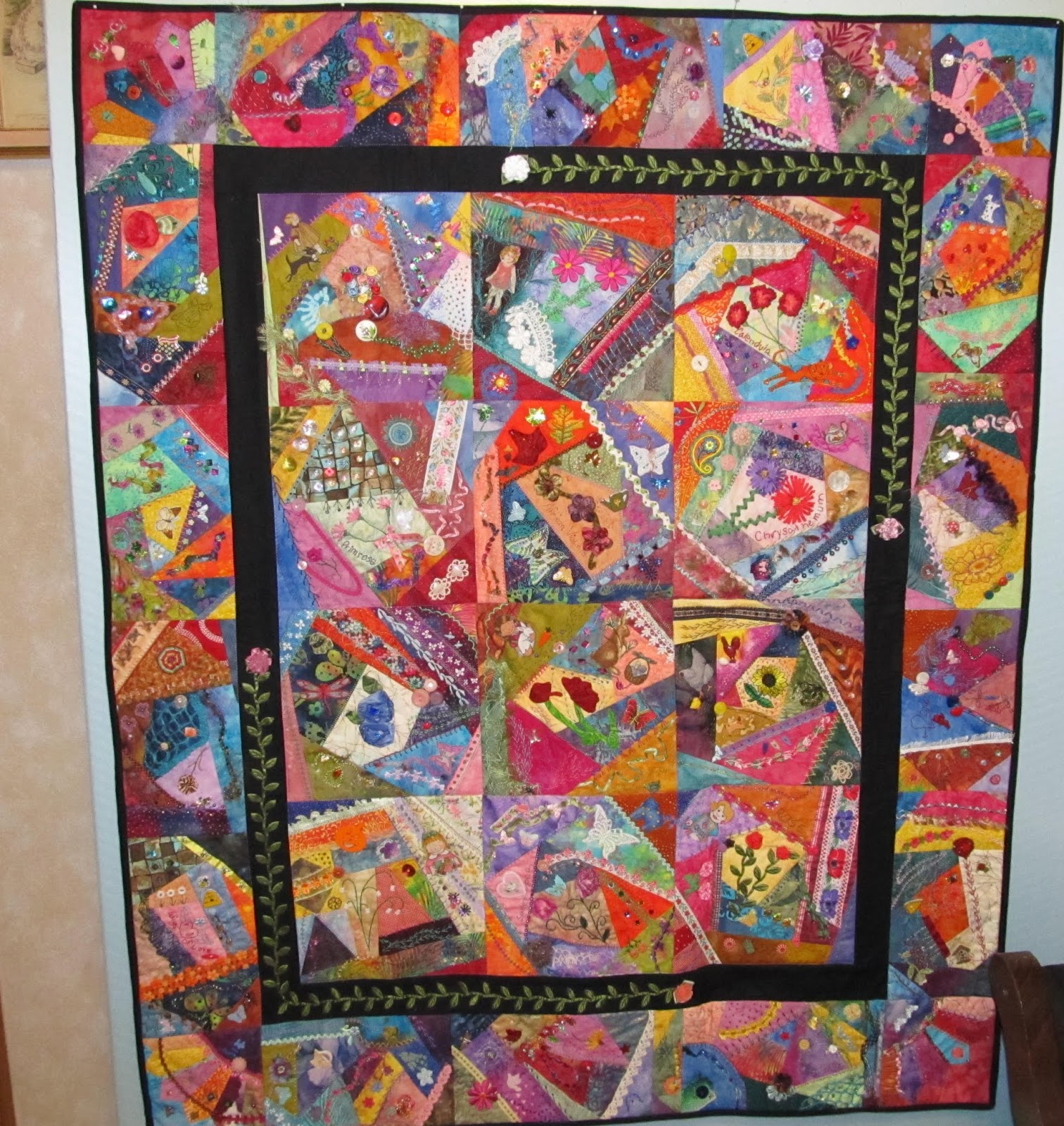 Crazy Quilting In Texas with Mary K. Beard 2016 examples of hexagon