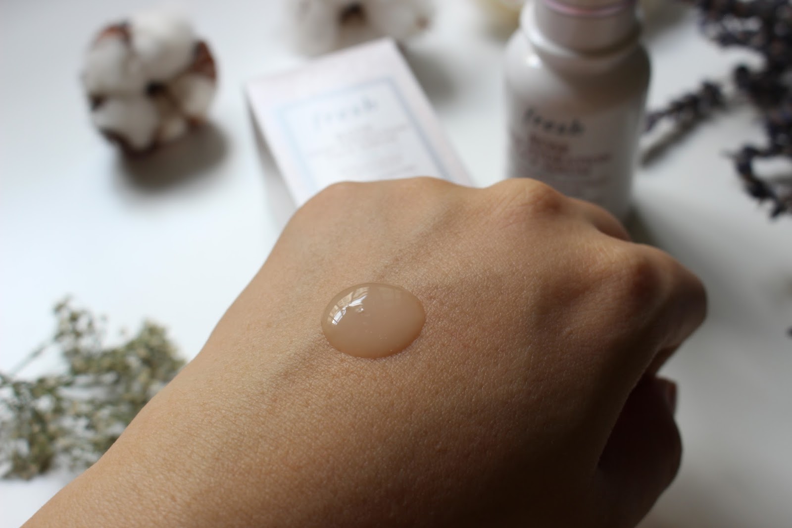 fresh deep hydration face serum