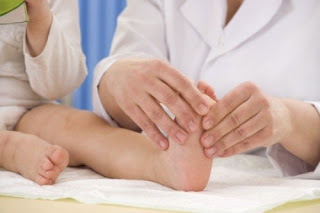 Giải mã bệnh teo cơ chân bẩm sinh: Nguyên nhân và cách chữa trị hiệu quả