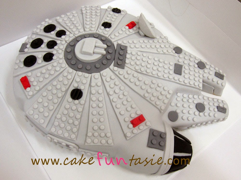 Cake Funtasie 3D Lego Millenium Falcon Cake
