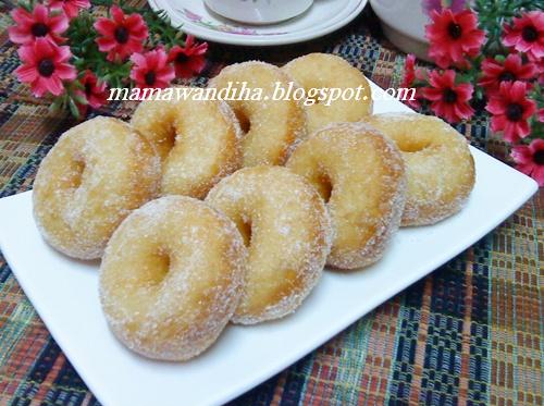 Dari Dapur MaDiHaA: Donut Kentang