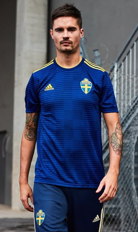 スウェーデン代表100周年ユニフォーム スウェーデン代表100周年ユニフォーム スウェーデンユニ スウェーデン