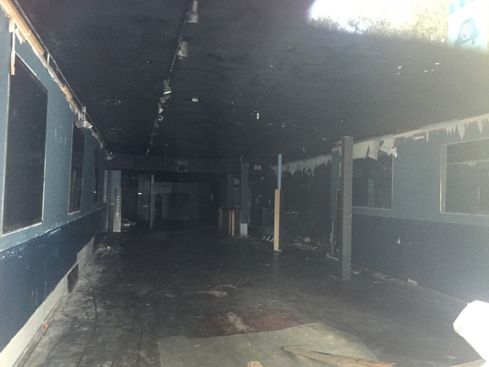 Bar Rescue Updates Ele Lounge From Bar Rescue Has Closed